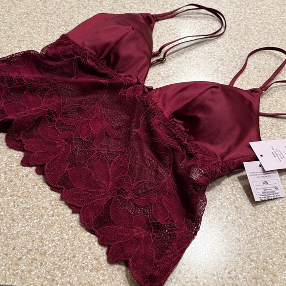 Satin and Lace Removable Pad Longline Bralette - Picture 6 of 8